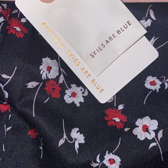 Dark Red Velvet Blazer - Picture 3 of 7